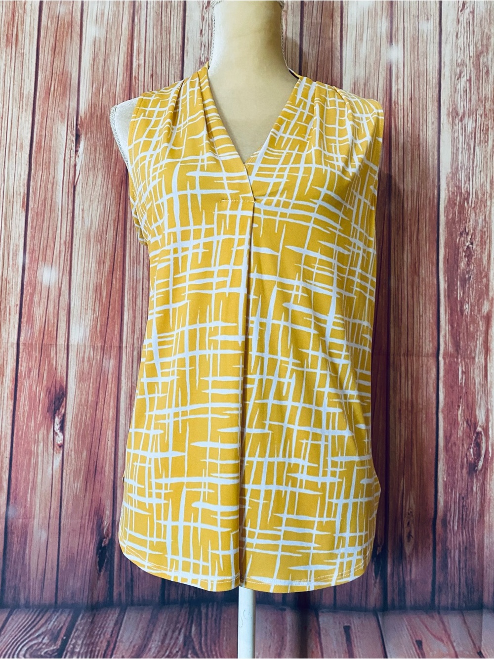 Women’s Medium Tank Top Beacon Mustard and White V Neck Silky Stretch